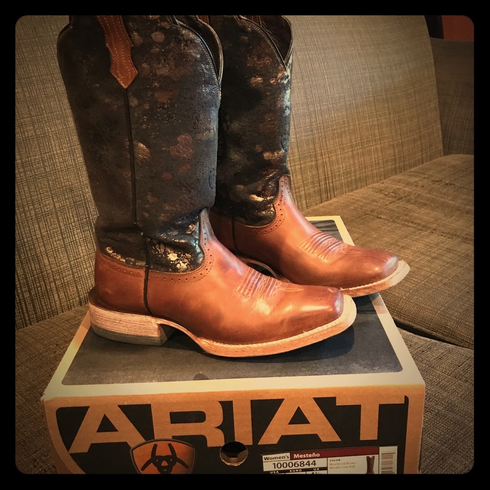 Ariat Boots Size 7